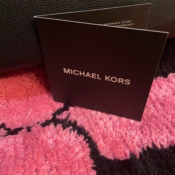 Authentic Michael, Kors, laptop case black on black in color brand new with tag - Picture 5 of 8